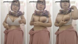 Bokep Pemburumilfmy Jilbab Bugil DiWC